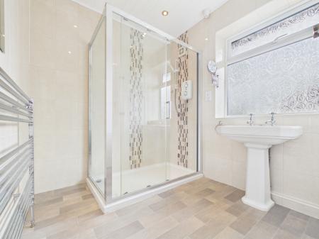 3 bedroom Semi-detached house to let in Manor Road, Knaresborough, HG5
