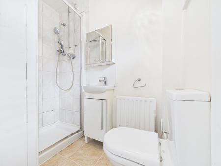 3 bedroom Semi-detached house to let in Manor Road, Knaresborough, HG5