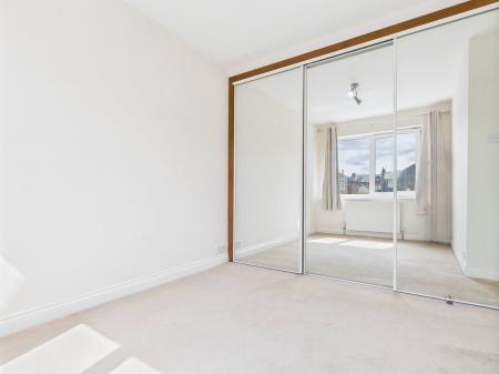 3 bedroom Semi-detached house to let in Park House Green, Harrogate, HG1
