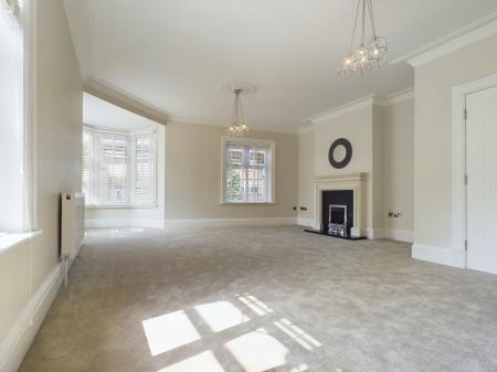 3 bedroom Duplex to let in South Drive, Harrogate, HG2