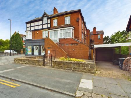 3 bedroom Duplex to let in South Drive, Harrogate, HG2