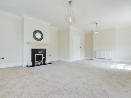 3 bedroom Duplex to let in South Drive, Harrogate, HG2