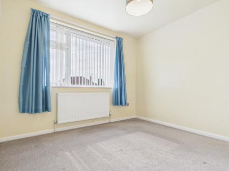 3 bedroom Semi-detached bungalow to let in Forest Grove, Harrogate, HG2