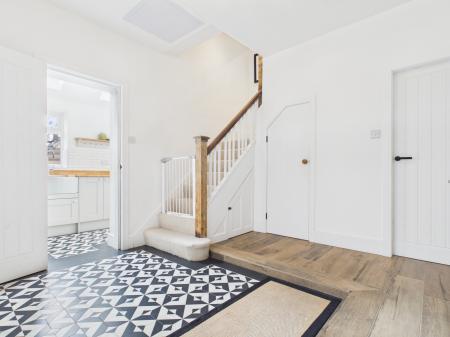 4 bedroom Semi-detached house to let in The Parade, Harrogate, HG1