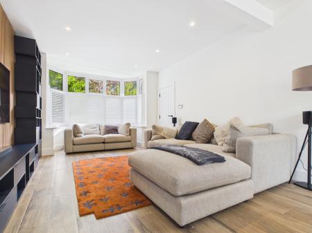 4 bedroom Semi-detached house to let in The Parade, Harrogate, HG1