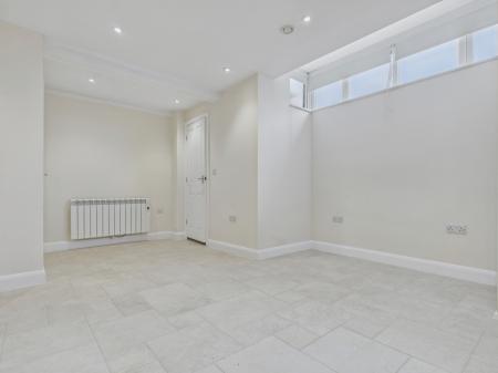 1 bedroom Flat to let in Cheltenham Mount, Harrogate, HG1