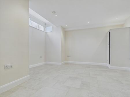 1 bedroom Flat to let in Cheltenham Mount, Harrogate, HG1