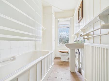 3 bedroom End of terrace house to let in Low St Agnesgate, Ripon, HG4