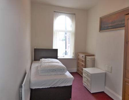 1 bedroom House share to let in Cheltenham Crescent, Harrogate, HG1
