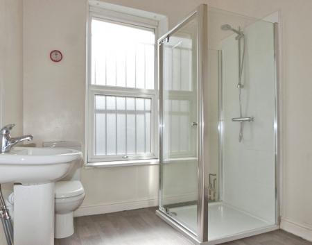 1 bedroom House share to let in Cheltenham Crescent, Harrogate, HG1