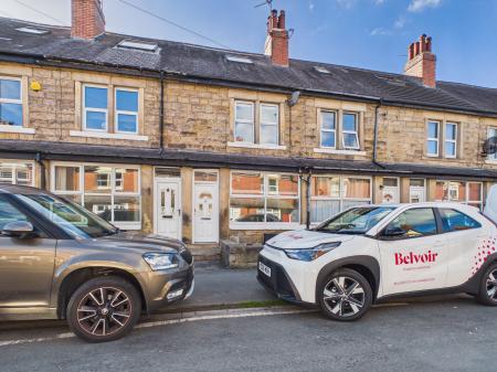 Hookstone Avenue, Harrogate, HG2