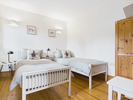 2 bedroom Flat to let in Old Church Lane, Pateley Bridge, HG3
