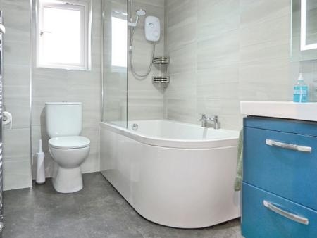 3 bedroom Semi-detached house to let in Sheepcote Lane, Darley, HG3
