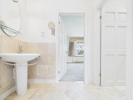 4 bedroom Town house to let in Studley Road, Harrogate, HG1