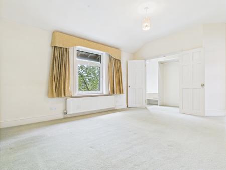 4 bedroom Town house to let in Studley Road, Harrogate, HG1