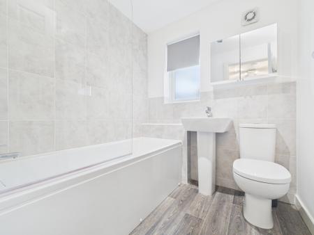 3 bedroom Semi-detached house to let in Ribblehead Road, Harrogate, HG3