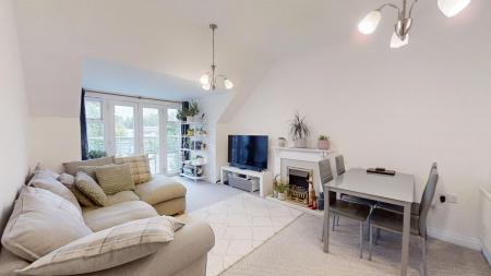 2 bedroom Flat for sale in Harlands Road, Haywards Heath, RH16