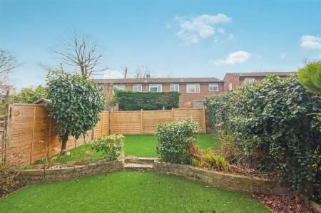 3 bedroom Semi-detached house to let in Augustines Way, Haywards Heath, RH16