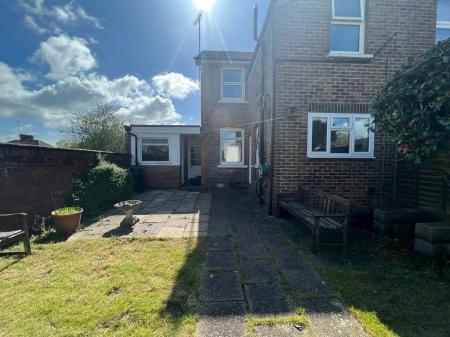 2 bedroom Semi-detached house to let in Western Road, Haywards Heath, RH16