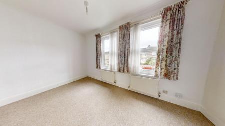 2 bedroom Semi-detached house to let in Western Road, Haywards Heath, RH16
