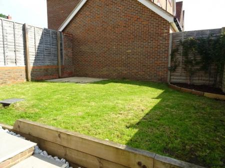 4 bedroom Semi-detached house to let in Trubwick Avenue, Haywards Heath, RH16