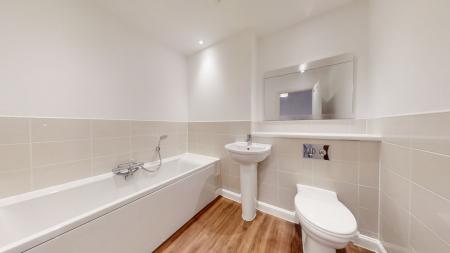 4 bedroom Semi-detached house to let in Trubwick Avenue, Haywards Heath, RH16