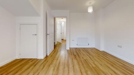 4 bedroom Semi-detached house to let in Trubwick Avenue, Haywards Heath, RH16