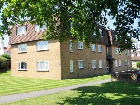 Iona Way, Haywards Heath, RH16