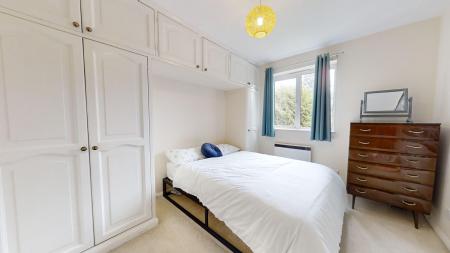 1 bedroom Flat to let in Heath Road, Haywards Heath, RH16