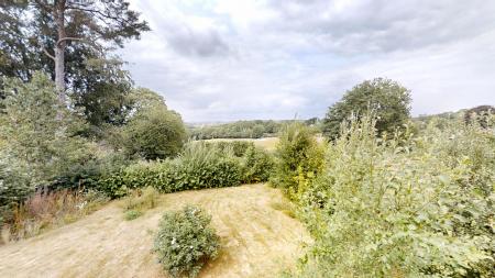 5 bedroom Detached house to let in Station Road, Horsted Keynes, RH17