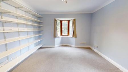 5 bedroom Detached house to let in Station Road, Horsted Keynes, RH17