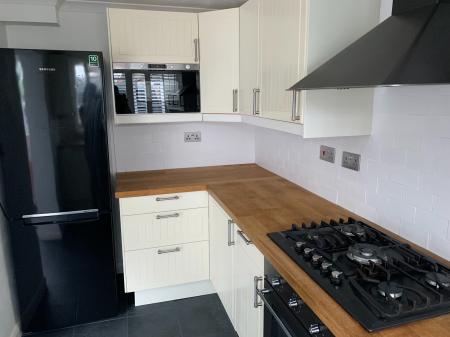 3 bedroom Cottage to let in Haywards Road, Haywards Heath, RH16