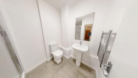 1 bedroom Flat to let in South Road, Haywards Heath, RH16