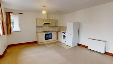 1 bedroom Flat to let in Harlands Road, Haywards Heath, RH16