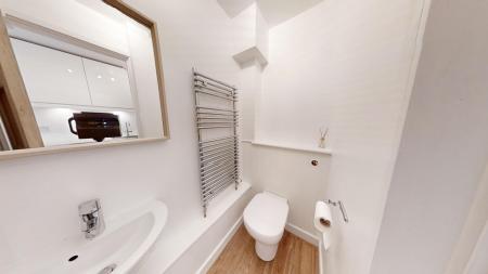 3 bedroom End of terrace house to let in Barnmead, Haywards Heath, RH16
