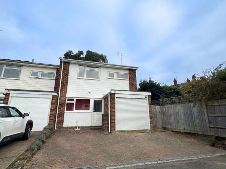Barnmead, Haywards Heath, RH16