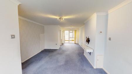 3 bedroom Terraced House to let in Rothley Chase, Haywards Heath, RH16