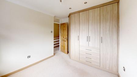 3 bedroom Terraced House to let in Rothley Chase, Haywards Heath, RH16