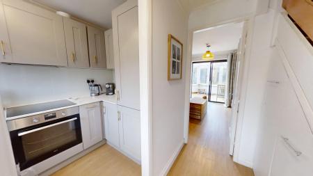 2 bedroom Terraced House to let in Acorn Avenue, Cowfold, RH13