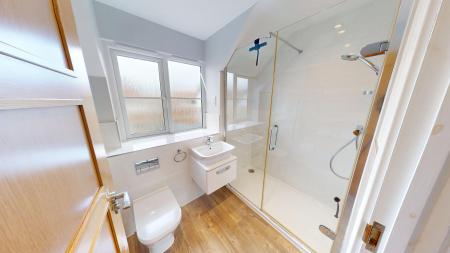 5 bedroom Detached house for sale in Southern View, Haywards Heath, RH16