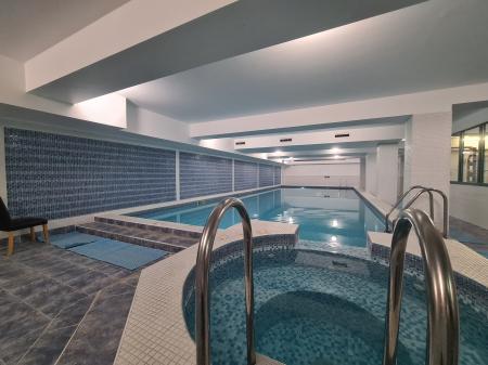 2 bedroom Flat to let in Exeter Road, Kilburn, London, NW2