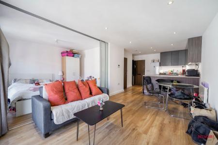 1 bedroom Flat for sale in 20 Boulevard Drive, Beaufort Park, London, NW9