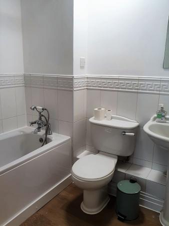 2 bedroom Flat for sale in Wilshaw Close, Hendon, London, NW4