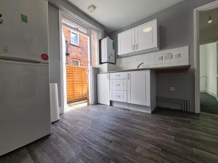 2 bedroom Flat to let in Fortunegate Road, London, NW10
