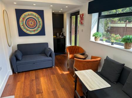 Hendale Avenue, Hendon, London, NW4