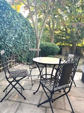 2 bedroom Flat to let in Mount Road, Hendon, London, NW4