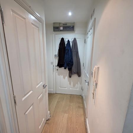 2 bedroom Flat to let in Tanner Street, Barking, IG11