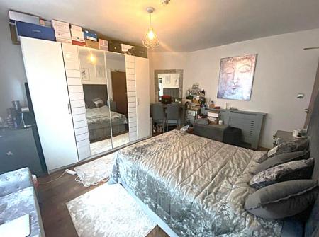 0 bedroom House share to let in Whitchurch Lane, Edgware, London, HA8