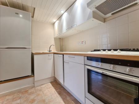 1 bedroom Flat to let in Chalcot Crescent, Primrose Hill, London, NW1