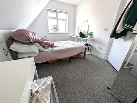 Golders Green Road, Golders Green, London, NW11